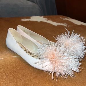Sam Edelman pink pointed toe ballet flats with feather puffs